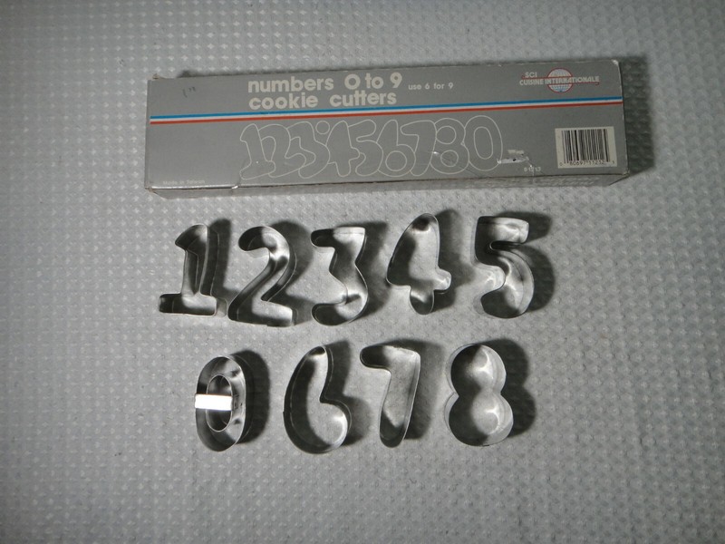 Numbers Metal Cookie Cutter 9 Piece Set 0, 1, 2, 3, 4, 5, 6/9, 7, 8 Cutters