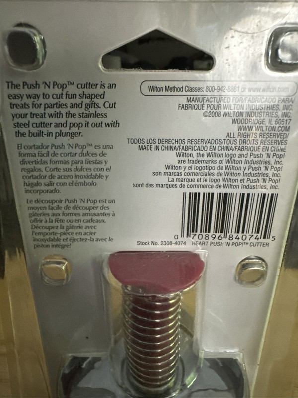 Wilton Push n Pop brownie and treat cutter gallery