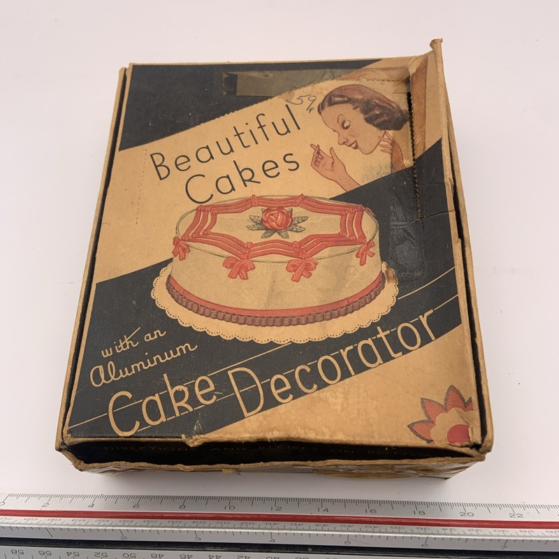 Antique Beautiful Cakes No. 2804 Aluminum Cake Decorator Set 1930’s