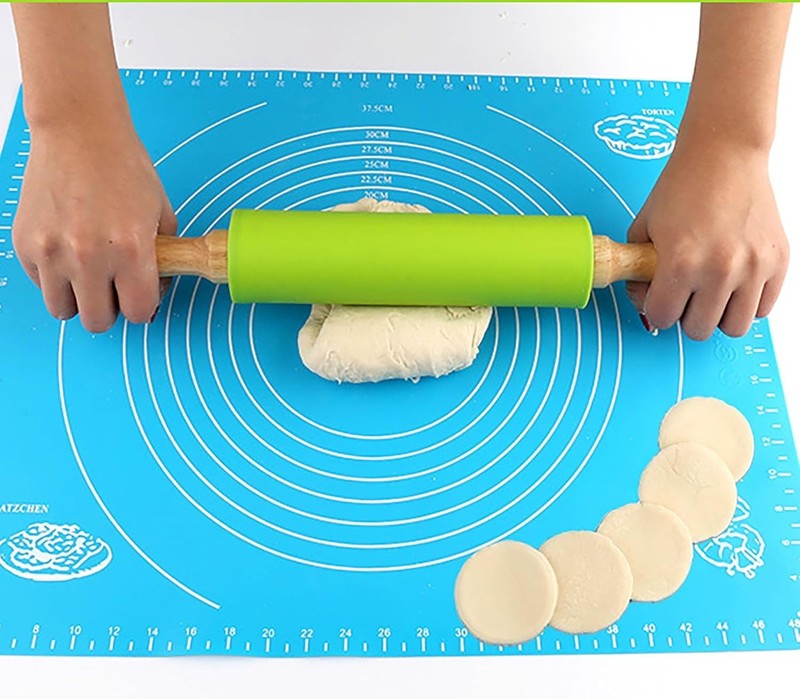 Silicone Rolling Pin, Green 11.4 Inch Pin with Wooden inch, gallery