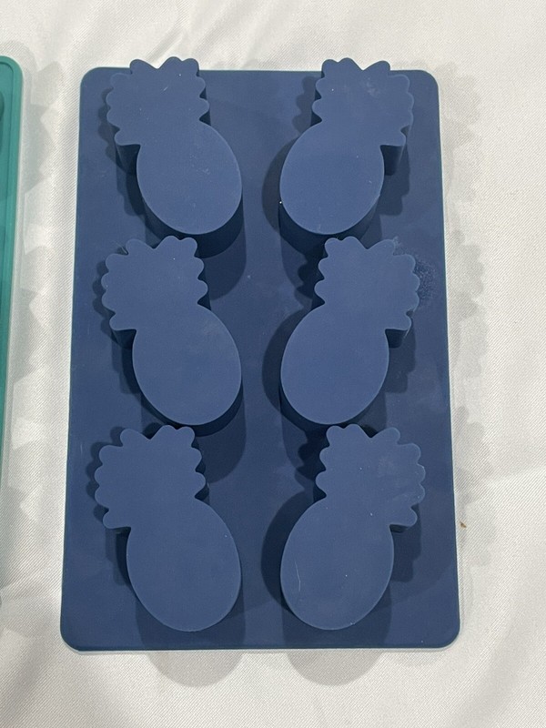 11 Cavity Silicone Molds Fondant Candy, Soap Molds- Pineapples & Palm Trees gallery