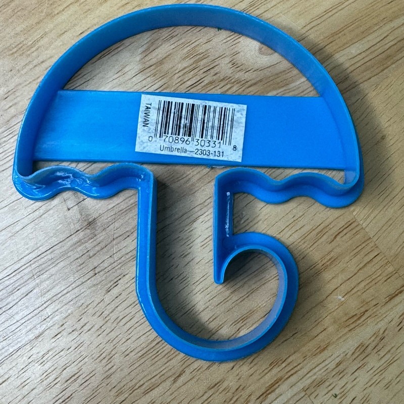 Vintage Wilton Plastic Cookie Cutters Rocking Horse Umbrella Teddy Lot Of 3 READ gallery