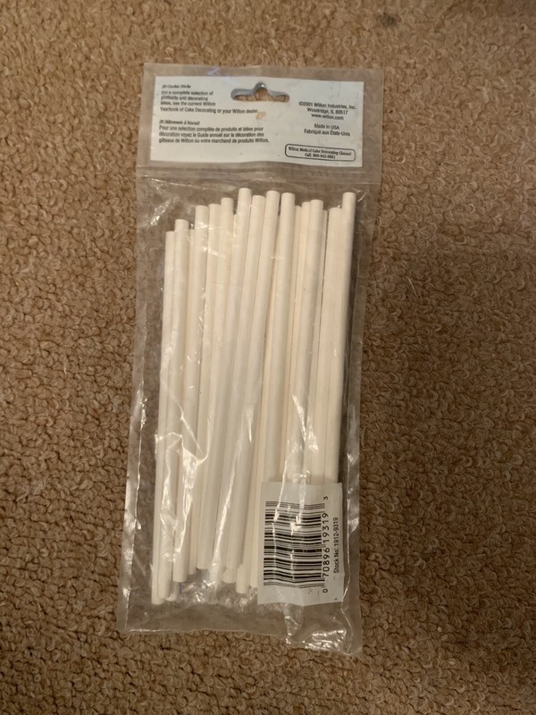 Wilton 6" Cookie Sticks Pk of 20 gallery