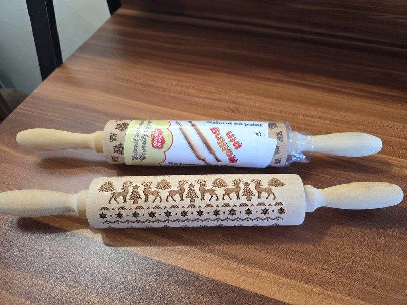 Lot Of 2 14″ Embossed Wooden Christmas Theme Rolling Pins Holiday Themed