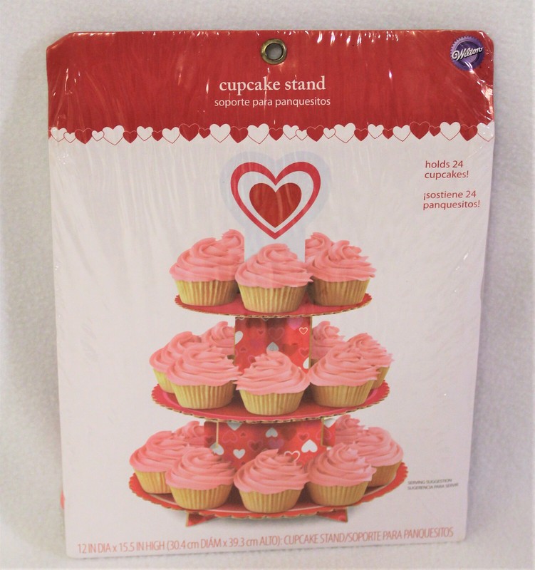 Wilton Valentine’s Day 3 Tier Cardboard 24 Cupcake Stand Holder Red White Hearts