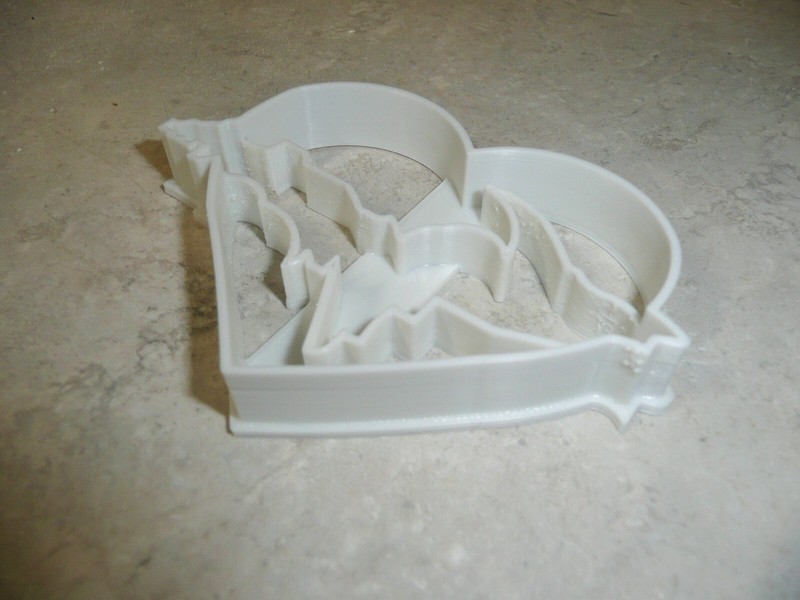 MICHIGAN UP UPPER PENINSULA OUTLINE WITH HEART SPECIAL COOKIE CUTTER USA PR999 gallery