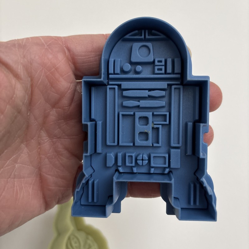 Williams Sonoma Star Wars Cookie Cutter Press Set of 9 New gallery