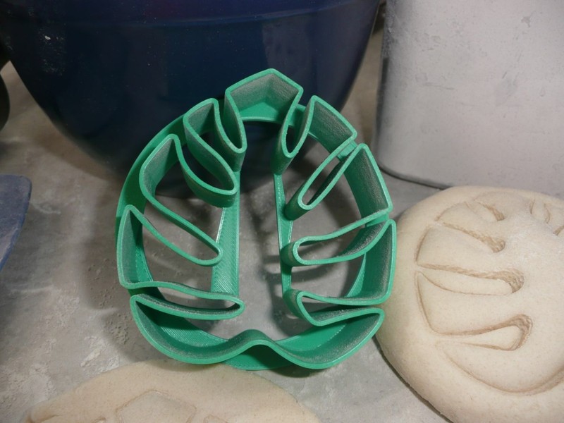 MONSTERA LEAF DESIGN PATTERN CONCHA CUTTER MEXICAN SWEET BREAD STAMP USA PR4625 gallery
