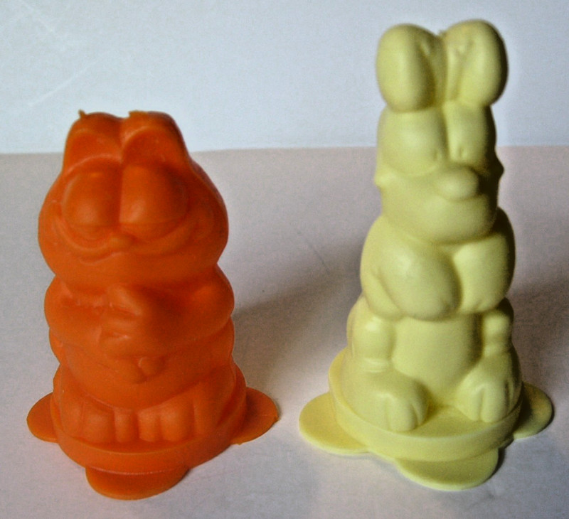 Garfield & Odie Amurol Thumb Sucker Topper Lollipop Mold Candy Topper Cover