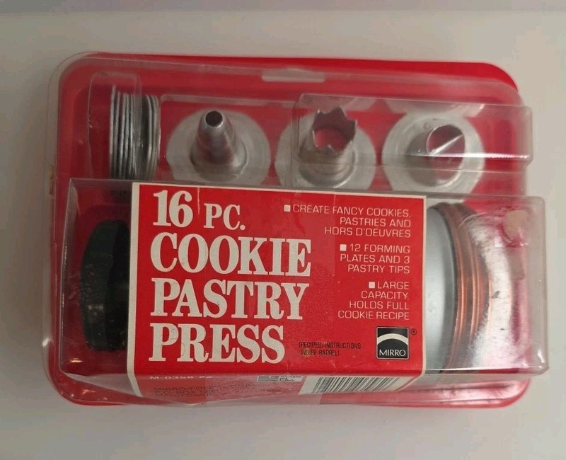 Mirro Cookie Pastry Press 556-0650 Vintage Aluminum Spritz Christmas 14 pieces