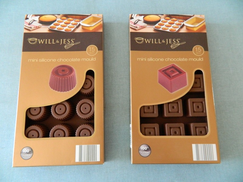 New WILL & JESS Silicone Mini Chocolate Mold Round Or Square Brown 15 Holes
