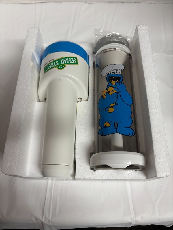 1998 Sesame Street Cookie Monster Cookie Press Hamilton Beach NEW in Open Box gallery