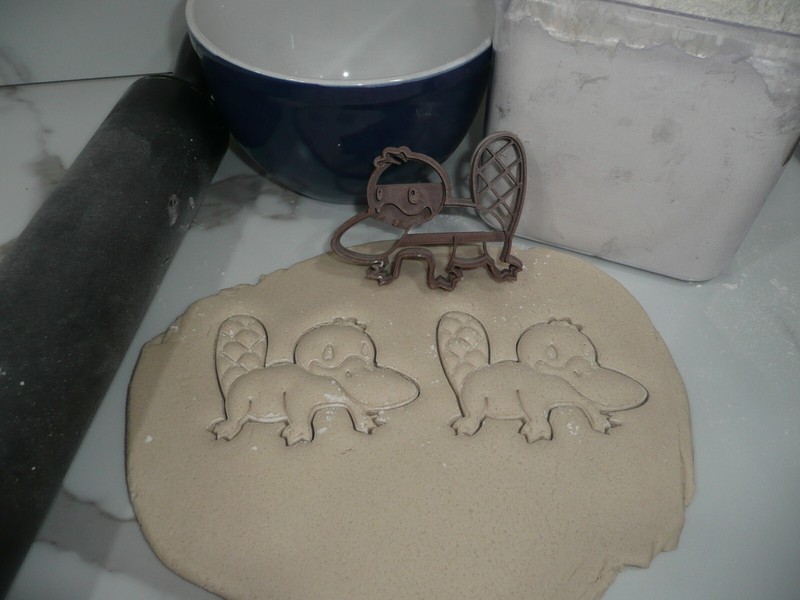 AUSTRALIAN ANIMALS KOALA PLATYPUS KANGAROO SET OF 4 COOKIE CUTTERS USA PR1958 gallery