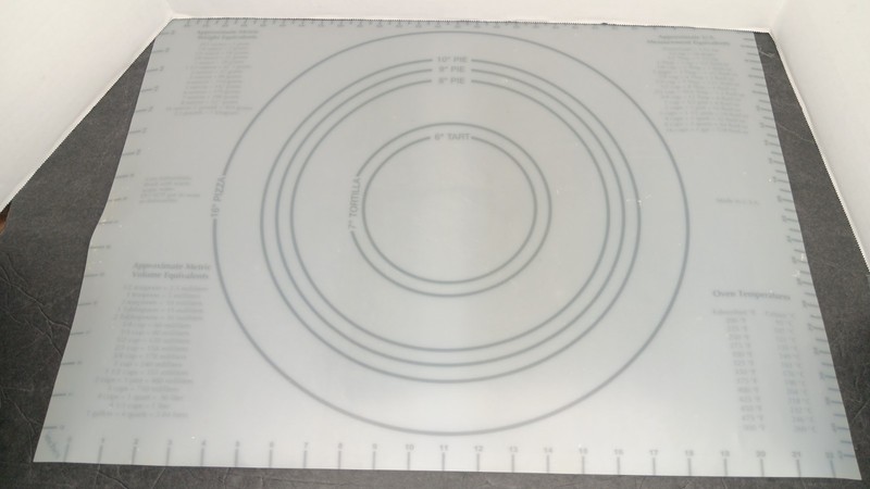 Silicone Baking Mat 24×18 Dough Rolling Pad Weights Equivalents Guides Temps USA