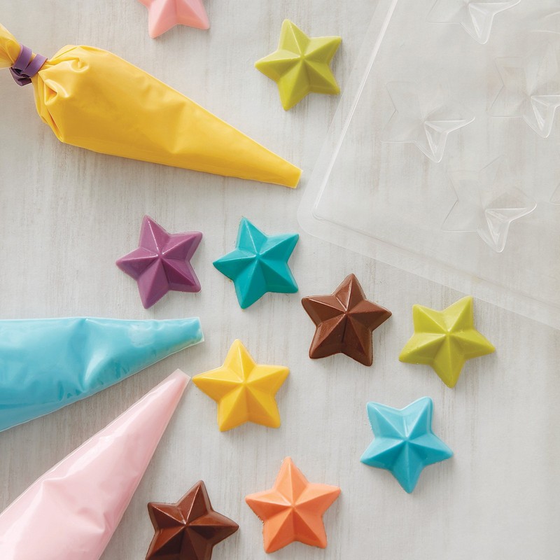 Wilton Disposable Candy Piping Bags, 12-Count 12 Clear gallery