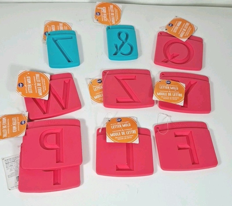 WILTON FONDANT LETTER & NUMBER MOLDS – Lot of 8 Letters and 2 Numbers New