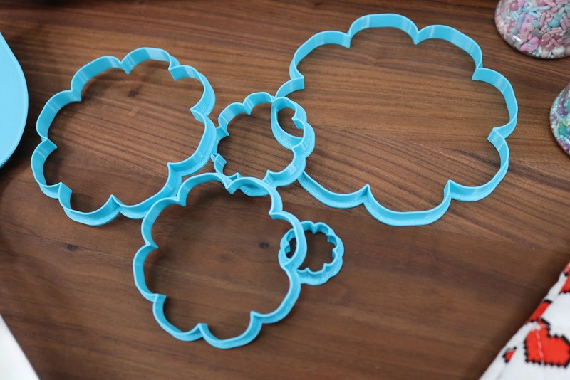 XL 8-Petal Flower Cookie Cutters - 8in through 1in Concentric Cutters gallery