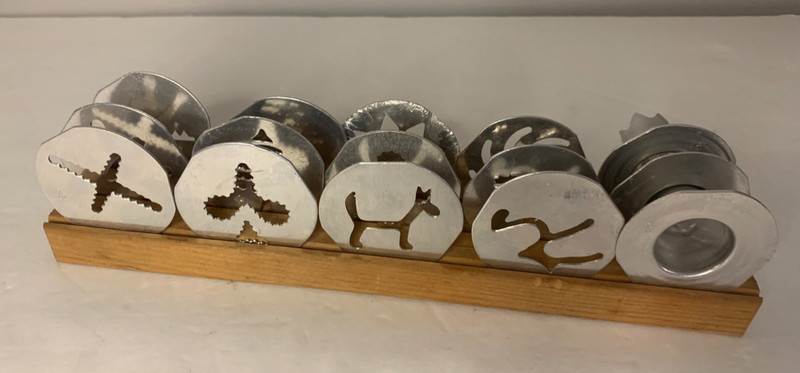 Vintage Mirro Cooky & Pastry Press Cake Decorator Set 12 Discs & 3 Tips & Manual gallery