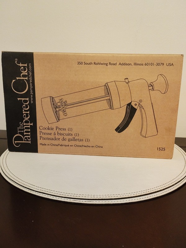 The Pampered Chef Cookie Press (1525) New in Box