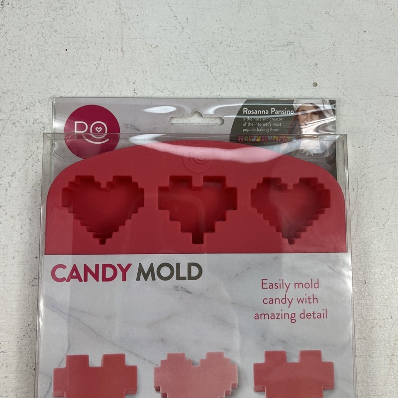 Rosanna Pansino Nerdy Nummies HEARTS Silicone Candy Mold 12-Cavities by Wilton gallery
