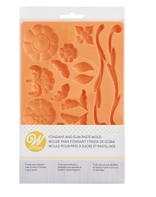 🚨 Wilton 409-3190 Lace Fondant and Gum Paste Silicone Mold 5 x 8 inch 23-Cavity