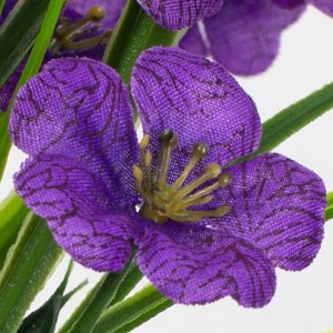 21 Bundles Artificial Flowers Outdoor UV Resistant Silk Flowers No Fade gallery