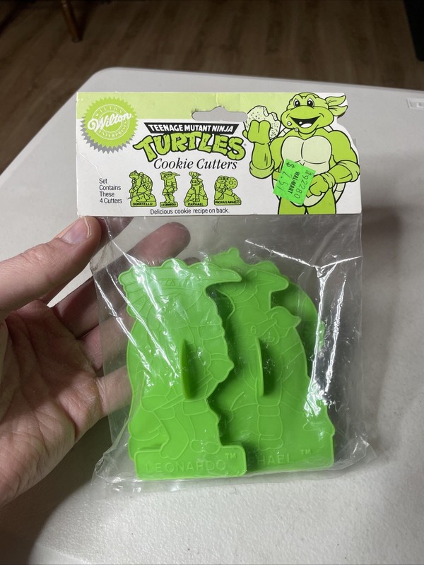 TEENAGE MUTANT NINJA TURTLES – Vtg 90s NIP TMNT 4 Green Cookie Cutters, NEW!