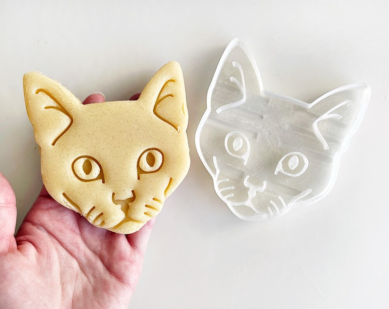 Cat Cookie Cutter, Dog Face Cutter, Fondant Cutter with stamp
