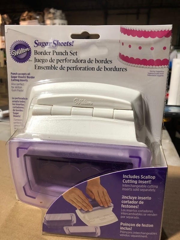 Wilton Sugar Sheets! Border Punch Set To Create Decorative Borders on Cakes gallery