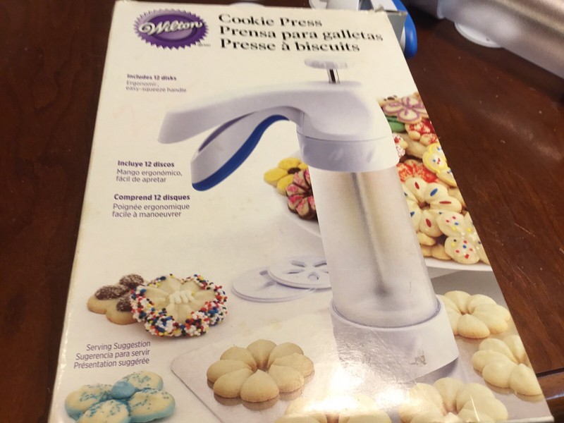 Wilton Cookie Press Spritz Recipe Christmas 2104-4011 Blue Handle gallery