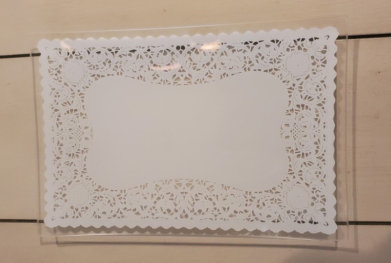 Decorative Glass Tray- Rectangular – Reverse White Doily Design (8.5″L x 5.75″W)