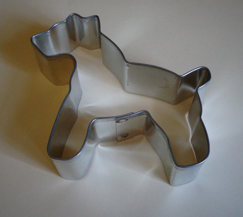 New Tin Schnauzer Cookie Cutter w/Dog Treat Recipe