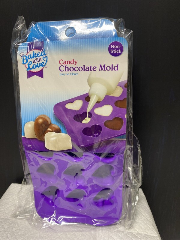 “Baked With Love” Heart set of 4 Chocolate Candy Mold Nonstick BRAND NEW