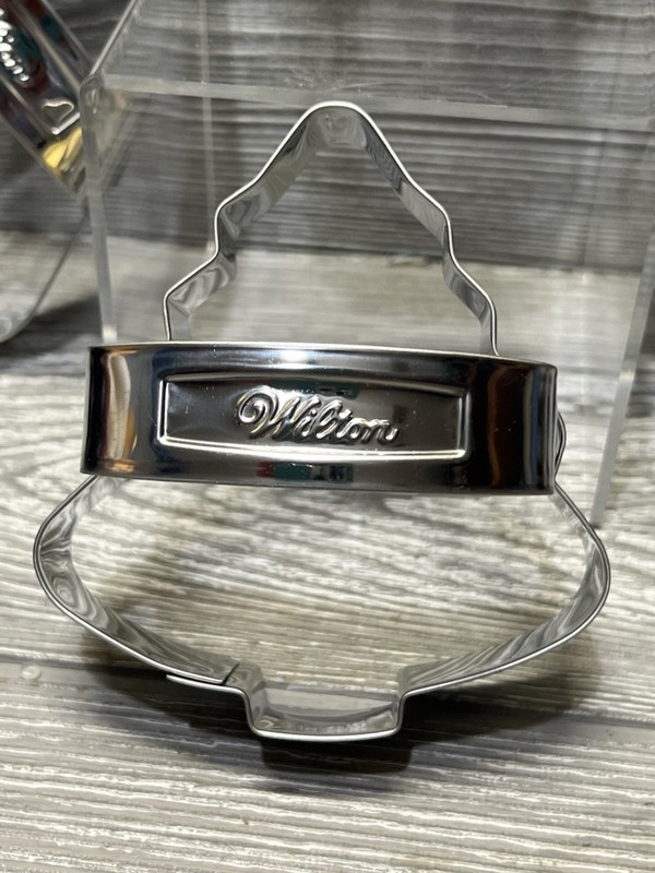 Wilton Christmas Cookie Cutters with Handles Lot of 4 Stainless Steel Unused gallery