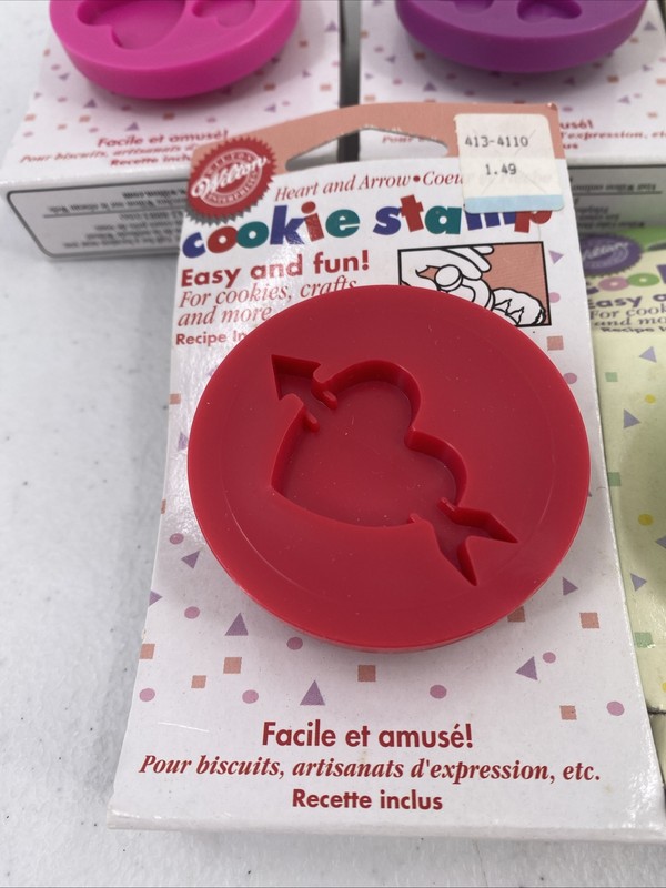 5 Vintage Wilton Cookie Stamps Easter Basket Mini Four Hearts Tulip New gallery
