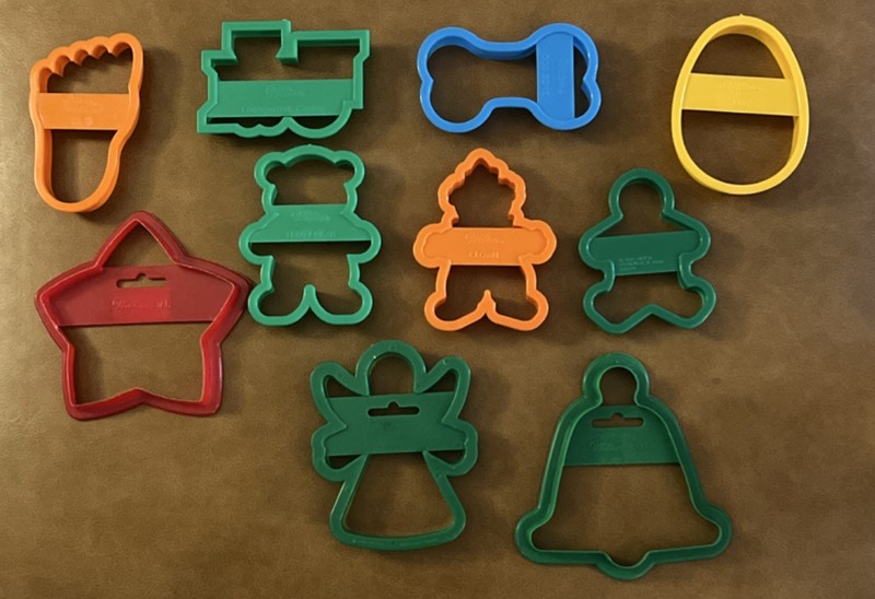 Wilton Cookie Cutter Set of 10 Various Shapes Plastic NEW