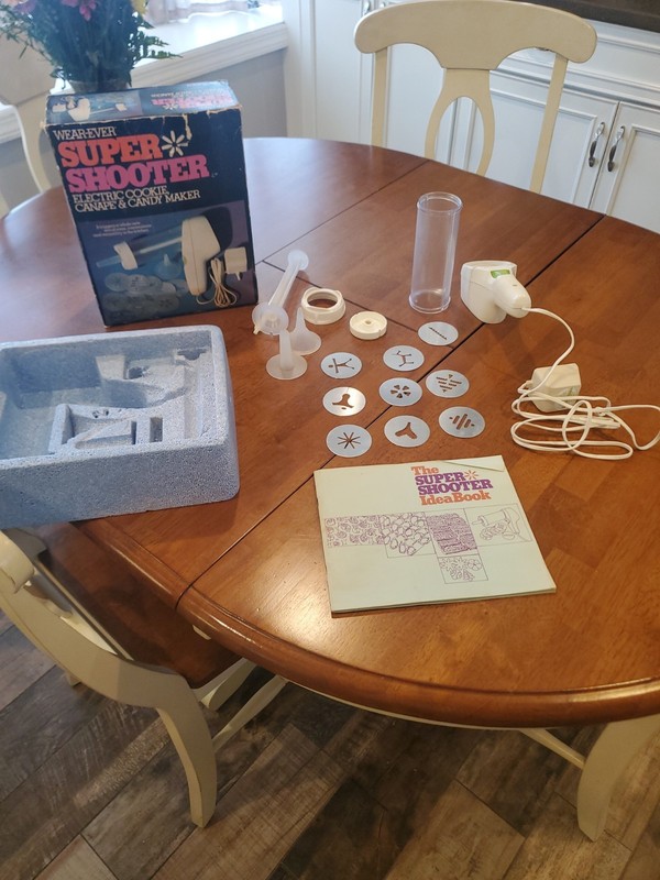 🔥Vintage Wear-Ever Super Shooter 70001 Electric Cookie Candy Maker w/Box Tested