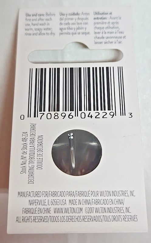 One NIB Wilton Drop Flower Decorating Tip #224 gallery