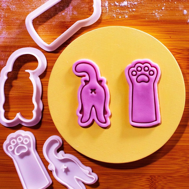 Kitty Hi & Bye Mini Cookie Cutter & Stamp Set (Kitty Butt & Kitty Paw Says Hi... gallery