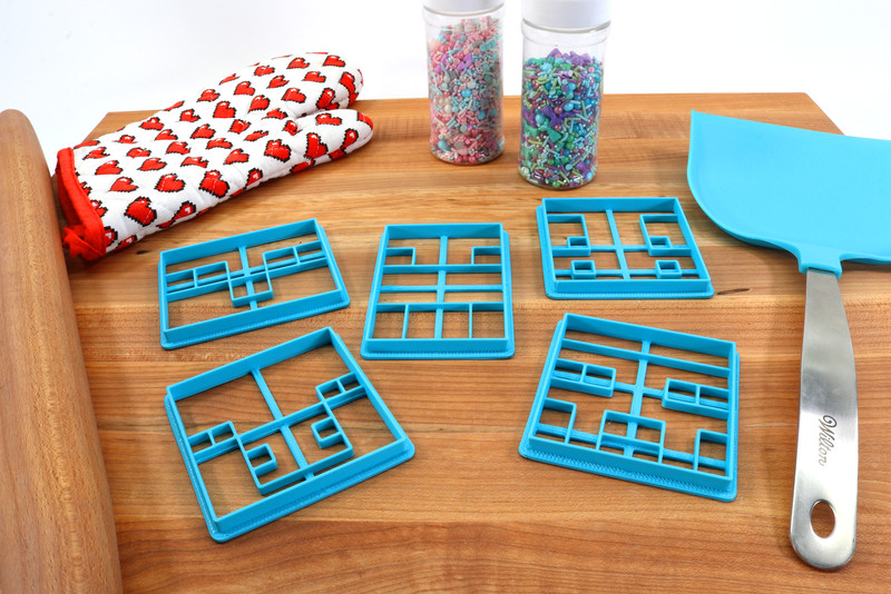 Minecraft Familiar Faces Set 2 Cookie Cutters- Bee, Chicken, Ocelot, Pig, Sheep gallery