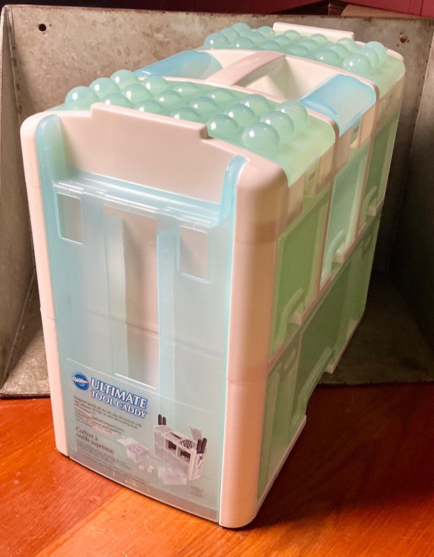 Wilton Ultimate Baking Tool Caddy Cake Decorating Storage Organizer Carry Case gallery