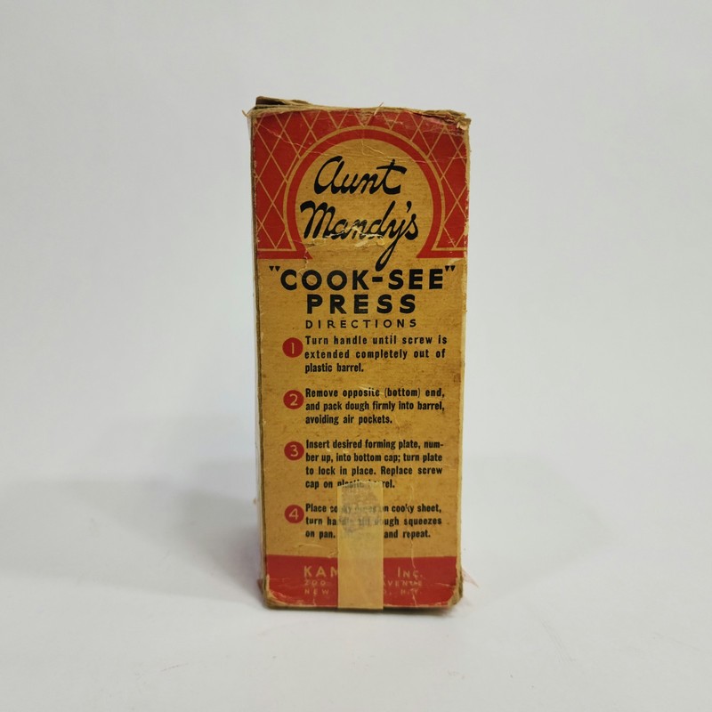 Vtg Aunt Mandy's Cook-See Press Cookie Press, 8 Plates, + Instructions gallery