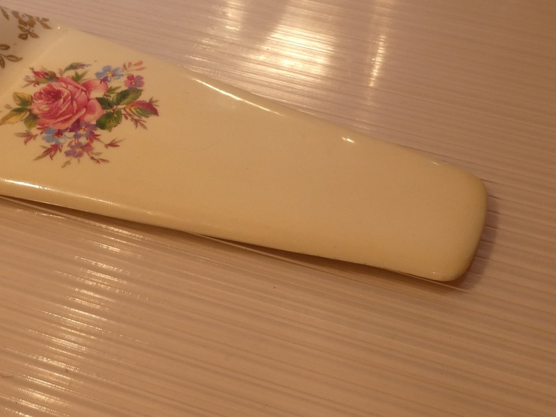 vintage Cake Pie Server Victorian porcelain Rose Chintz floral gold england gallery