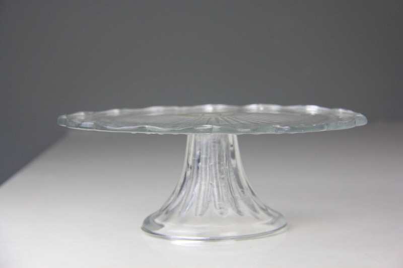 Southern Living at Home Charleston 9" Cake Pedestal Stand gallery