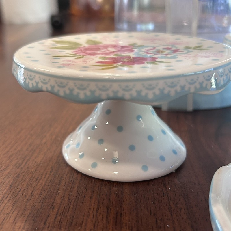Grace Teaware Individual Cupcake Stands. Set of 4. Excellent Condition gallery