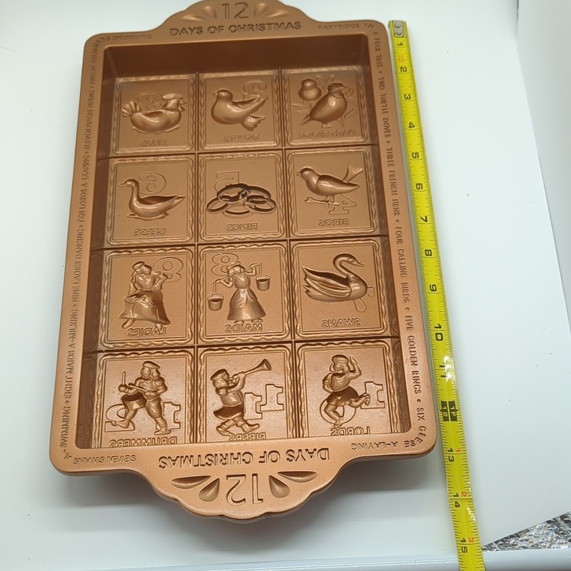 Chicago Metallic 12 Days of Christmas Non-Stick Chocolate Mold, 12 Holes 13" gallery
