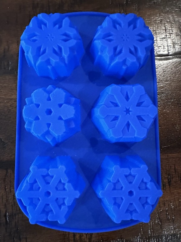 Snowflake Mold-2 Piece Silicone Molds NWT gallery