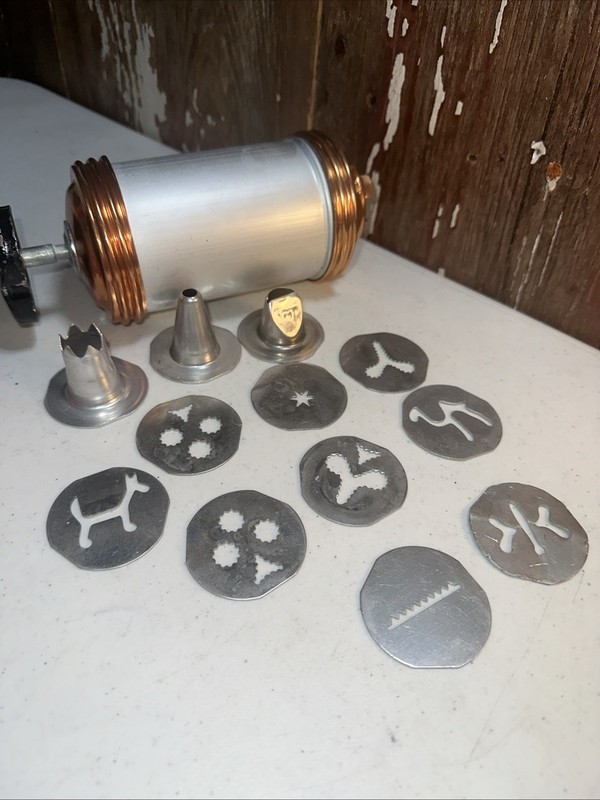 Vintage Mirro Aluminum Cookie-Pastry Press Set With Copper Colored Accents gallery