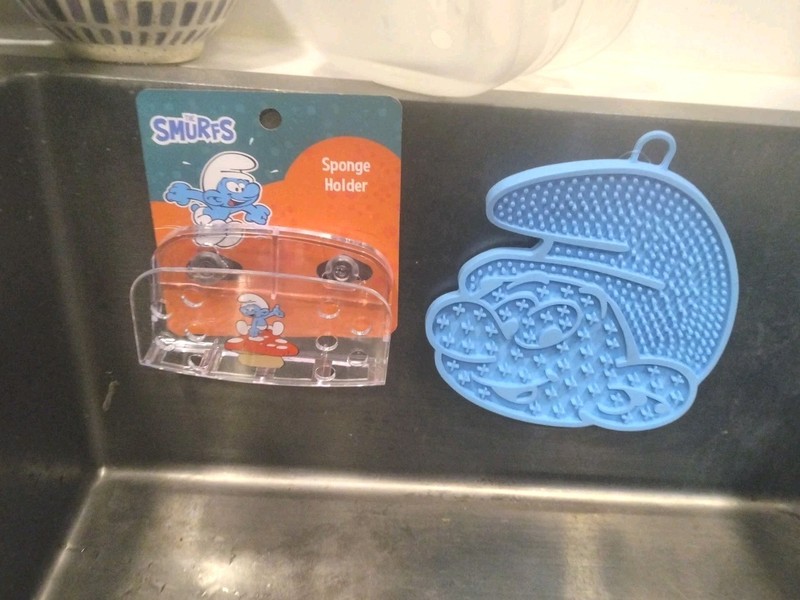 Smurfs Sponge Holder + Stick On Suction Smurf Mat.Any Surfaces -Sinks- Bath Etc.