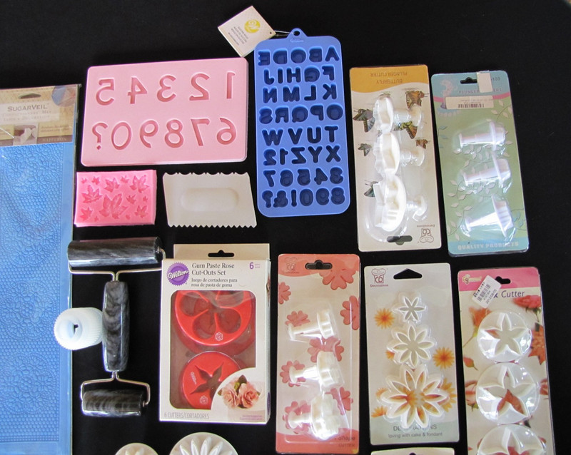 Large Lot Cake Decorating Tools Supplies Fondant Molds Cutters Marble Roller +++ gallery